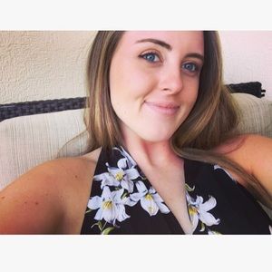 Meet your Posher, Isabelle